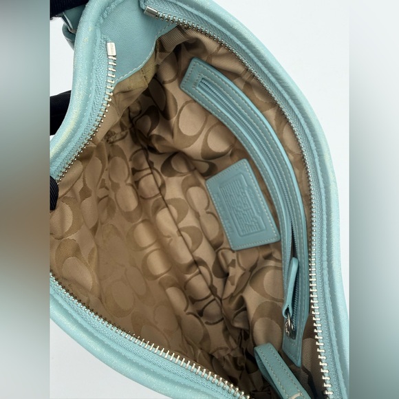 Vintage Coach Y2K Baby Blue Soho Hobo Leather Shoulder Bag #9541 - Picture 12 of 13